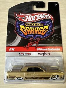 Hot Wheel Wayne’s Garage Chase Initial ‘64 Lincoln Continental Gold