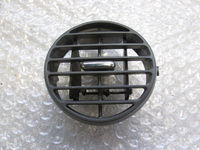 Düse Belüftung Armaturenbrett DAIHATSU Trevis 1.0 B 43KW Aut 5P (2009) Ersatz - Bild 1 von 1