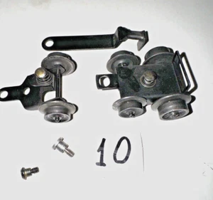 LIONEL POSTWAR PARTS 2025, 36, 35,37,  LOCO FRONT & REAR TRUCK SET O GAUGE - Picture 1 of 7