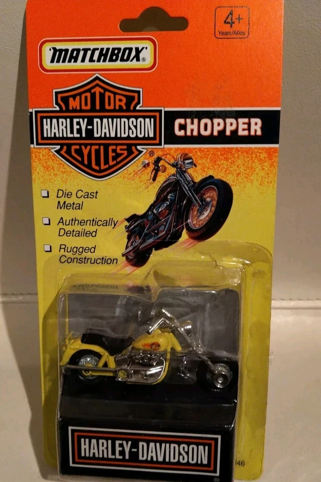 NEW 1993 Matchbox Harley Davidson 1:18 Chopper Motorcycle Die Cast Metal Yellow - Image 1 of 4