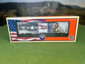 LIONEL 1938270 WINGS OF ANGELS LISA MARIE BOXCAR O GAUGE BOXCAR WWII NAVY MINT - Picture 1 of 21