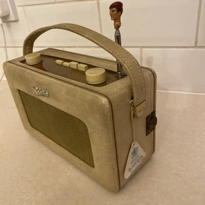 Roberts Revival R250 FM Digital Radio vintage retro cream leather look spares ? - Image 1 of 4