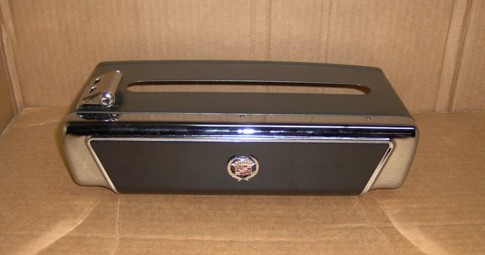 1963 1964 1965 1966 1967 1968 1969 1970 1971 1972 1973 Cadillac TISSUE DISPENSER - Image 1 of 2