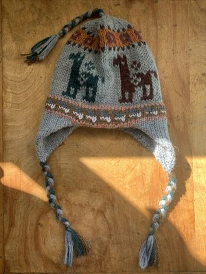 Hecho a mano Perú Lana Alpaca Ganchillo Invierno Sombrero Niño Talla Nuevo con Etiquetas Foto 1 de 4