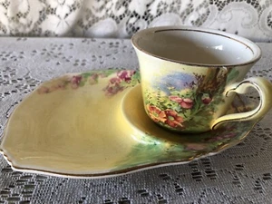ROYAL WINTON GRIMWADES ASCOT SHAPE YELLOW & RED FLORAL 2.5" CUP & SAUCER 1934-50 - Picture 1 of 11