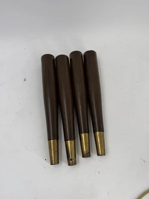 Juego de patas de muebles de madera cónica modernas de mediados de siglo de colección de tapas de latón MCM  Foto 1 de 4