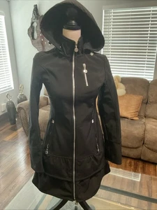 Betsey Johnson Women's Softshell Raincoat XS - Picture 1 of 10