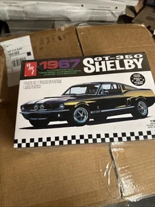 1967 Ford Shelby GT-350 1:25 Scale Midel Kit Sealed - Picture 1 of 8