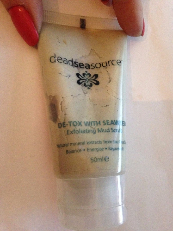 Dead Sea Source new body  Mud Mask with Seaweed 50ml exfoliating - Image 1 of 1