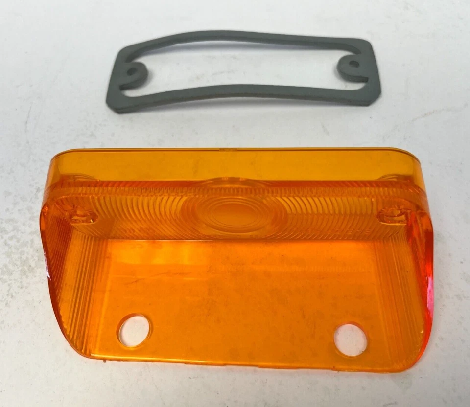 Новый из старых запасов 1968 Chrysler левая сторона парковки поворотник свет объектив с прокладкой уплотнение 3004155 - Изображение 1 из 1