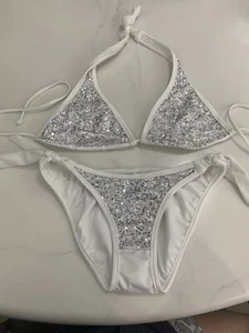 Venus White Sequin Sparkly Bikini Top B & Matching Bottoms Sz 2 Rare NEW Perfect - Picture 1 of 5