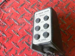 1986 Suzuki Cavalcade GV1400 Passenger Seat Air Cushion Controls - Picture 1 of 1