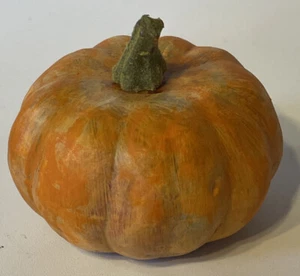 "Mini calabaza sintética personalizada pintada decoración de otoño 2"" de alto y cruzada" - Imagen 1 de 6