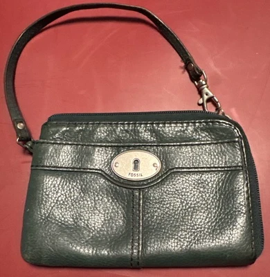 复古化石绿色鹅卵石皮革拉链腕带、卡片槽、锁眼 — 第 1/4 张图片