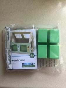 Lowe’s Kids Laboratorio Fai da Te 2025 Casa Verde Nuova Patch Inclusa - Foto 1 di 3