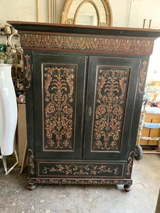 Armadio Decorato Antico Barocco Toscana 800” Restaurato - Foto 1 di 7