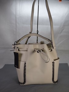 Las mejores ofertas en Bolsas con cordón Zara Medio Cubo y para De mujer |  eBay