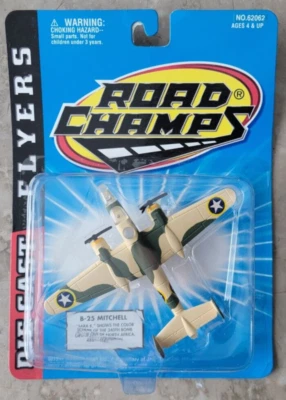De colección Nuevo 1997 Road Champs Diecast Flyers B-25 Mitchell Segunda Guerra Mundial Bombardero Militar Foto 1 de 4