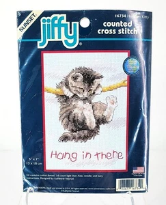 2002 Dimensions Jiffy Counted Cross Stitch "Hang in There" Kitten on a Rope Kit - Picture 1 of 5