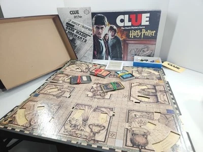 USAopoly CL010-430 Clue Harry Potter Board Game - Image 1 of 4