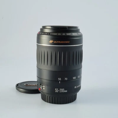 EXCELLENT Canon EF 55-200mm F/4.5-5.6 Ⅱ USM Zoom Lens - Image 1 of 4