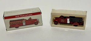 Red 1939 Ward LaFrance Die-cast Fire Truck 1:64 Scale 1999 Readers Digest - Picture 1 of 4