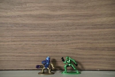 Halo Nano Metalfigs Die-Cast Master Chief/Grunt Foto 1 de 2