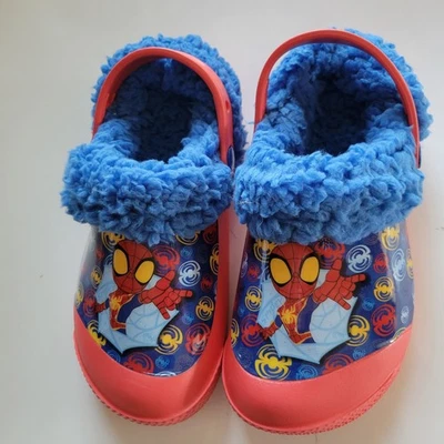 Zuecos forrados de lana Marvel Spiderman para niños talla 11/12. Nuevo sin etiquetas Foto 1 de 4