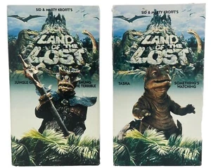 Land of the Lost - Tasha, Somethings Watching, Jungle Girl & Shung Terrible VHS - Picture 1 of 6