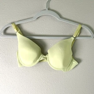 Victorias Secret Bra Size 34B Yellow Nylon Spandex Underwire Padded - Picture 1 of 7