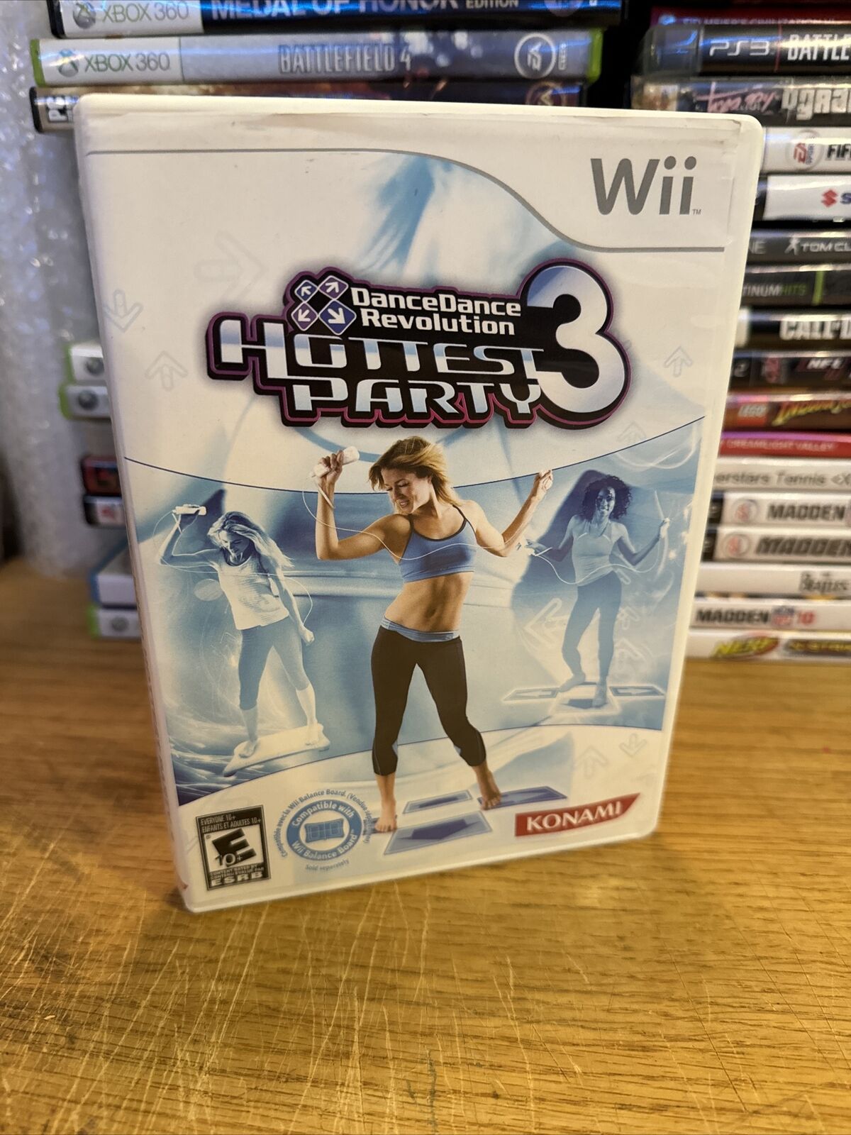 Dance Dance Revolution Hottest Party 3 Nintendo Wii Complete w/Manual Tested