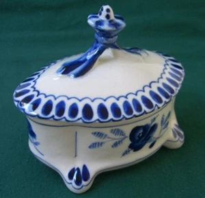 Russian GZHEL Porcelain Blue & White Covered Oval Sugar Candy Nut Bowl Box & Lid - Picture 1 of 11