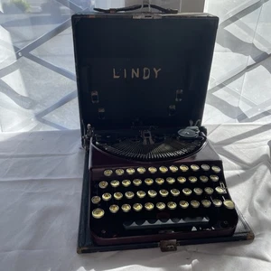 ANTIQUE REMINGTON TYPEWRITER OLD VINTAGE RED BURGUNDY CASE 1920-30'S UNTESTED - Picture 1 of 14