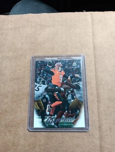 2025 Luminance Football JOE BURROW #5 Base - Cincinatti Bengals - Picture 1 of 3