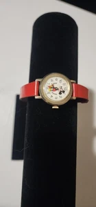 Vintage Mickey Mouse Watch Manual Wind Disney Collectible 70s 80s Gold Tone - Picture 1 of 11