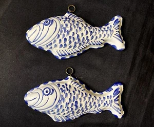 VTG BASSANO CERAMIC FISH MOLD /WALL PLAQUE BLUE & WHITE HAND PAINTED ITALY - Picture 1 of 5
