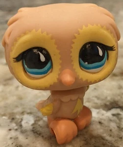 Littlest Pet Shop LPS #674 Owl Blue Teardrop Eyes Figurine - Imagen 1 de 4
