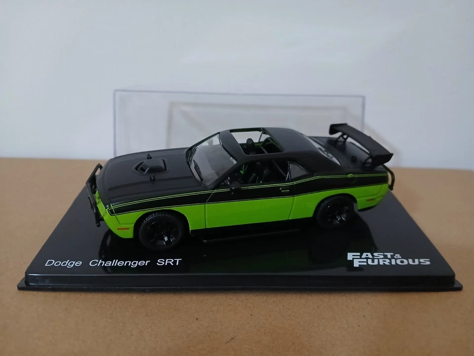 MODELLINO AUTO FAST & FURIOUS DODGE CHALLENGER SRT - Immagine 1 di 4