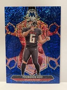 2024 Panini Mosaic - Blue Sparkle 64/96 SSP Atlanta Falcons Younghoe Koo - Picture 1 of 2