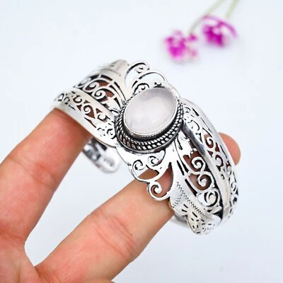 Brazalete para mujer de plata de ley 925 hecho a mano con piedras preciosas de cuarzo rosa Foto 1 de 4