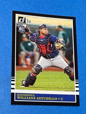 WILLIANS ASTUDILLO - 2019 PANINI DONRUSS - RETRO 1985 - TWINS - #241 - ROOKIE RC - Image 1 of 2