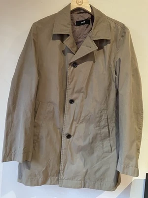 Hugo Boss Tan Water-Repellent Lightweight 3/4 Overcoat – Size 42  - Image 1 of 4