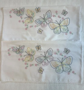 Pair Vintage Butterfly Embroidered Cotton Pillowcases 20 X 29 Inches - Picture 1 of 3