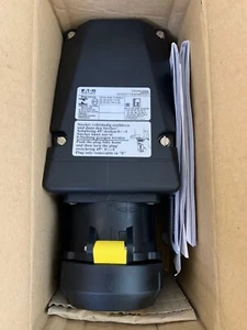 EATON / Ex-Wall Socket for Zone 1/21 / 16A,3-Pole,110-130V,4h / GHG5114304R3001 - Picture 1 of 16