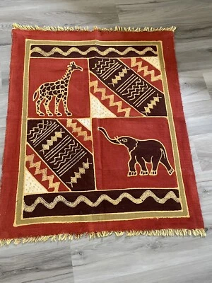 Tela batik textil africana colgante de pared animales flecos pintados 35" x 29" Foto 1 de 4