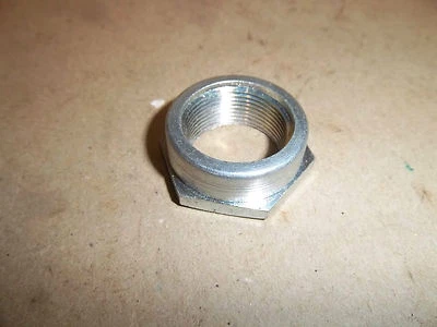TRIUMPH  FRONT WHEEL SPINDLE NUT T140 BONNEVILLE TR7 TIGER 750 1973-83 - 37-4133 - Image 1 of 2