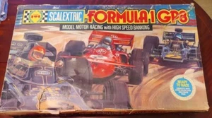 Scalextric C589 - Juego Fórmula 1 GP8 con pista bancaria de alta velocidad - Imagen 1 de 8