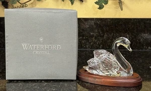 Waterford Lismore grande cigno in cristallo con piedistallo e scatola vedi foto per dettagli - Foto 1 di 22