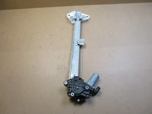 2015 - 2020 ACURA TLX REAR LEFT SIDE DOOR WINDOW REGULATOR MOTOR OEM - Imagen 1 de 8