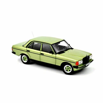 NOREV COLLECTORS 1:18 AUTO DIE CAST METALLO MERCEDES BENZ 200 1984 VERDE  183795 - Immagine 1 di 2